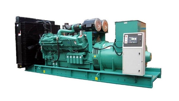 三伏潭镇全新常柴200kw大型柴油发电机组